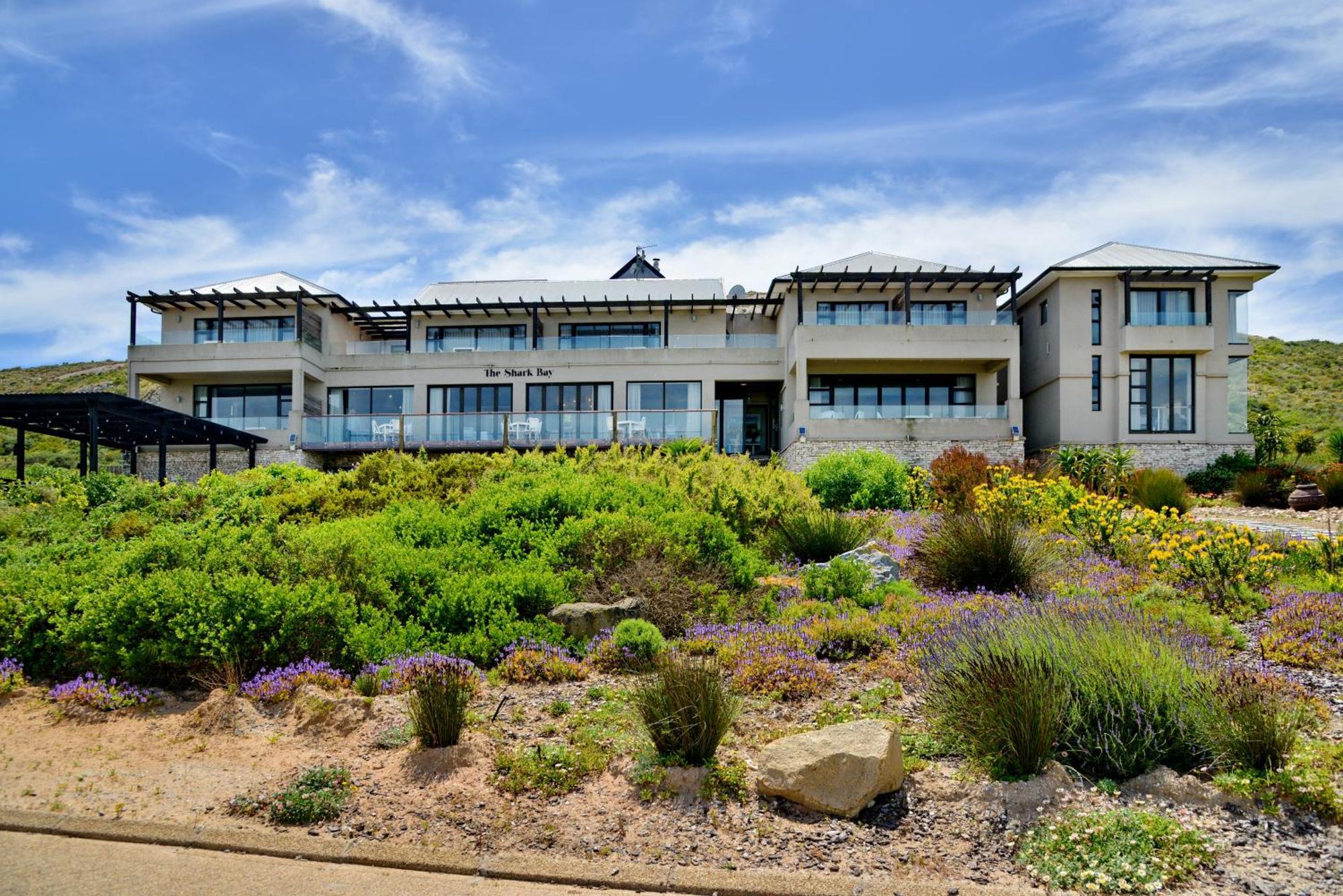 The Shark Bay Boutique Hotel & Spa 랑게바안 외부 사진