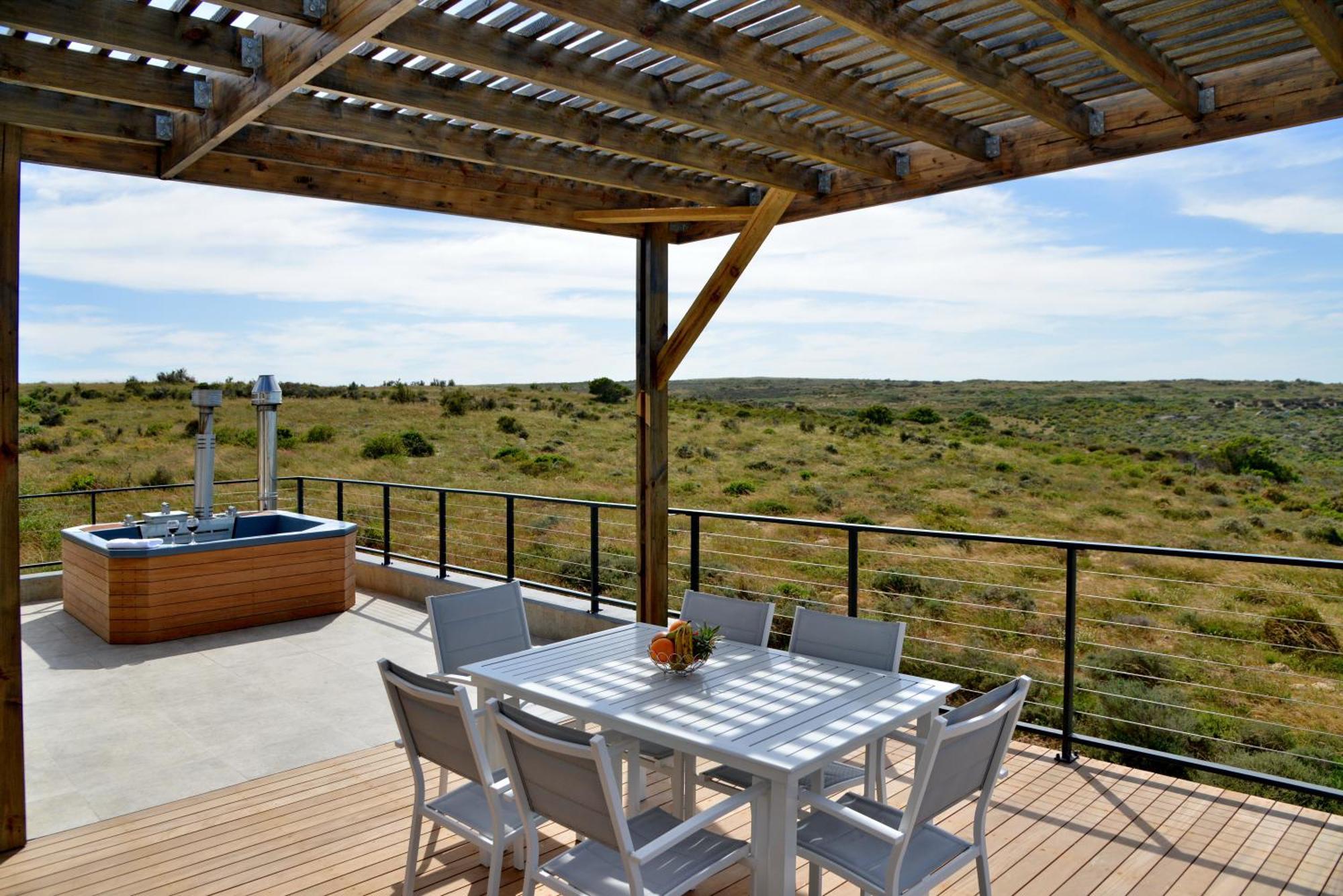 The Shark Bay Boutique Hotel & Spa 랑게바안 외부 사진